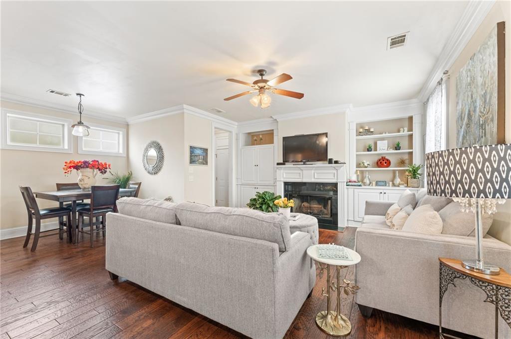 Johns Creek, Georgia, 30022, United States, 3 Bedrooms Bedrooms, ,4 BathroomsBathrooms,Residential,For Sale,2002058