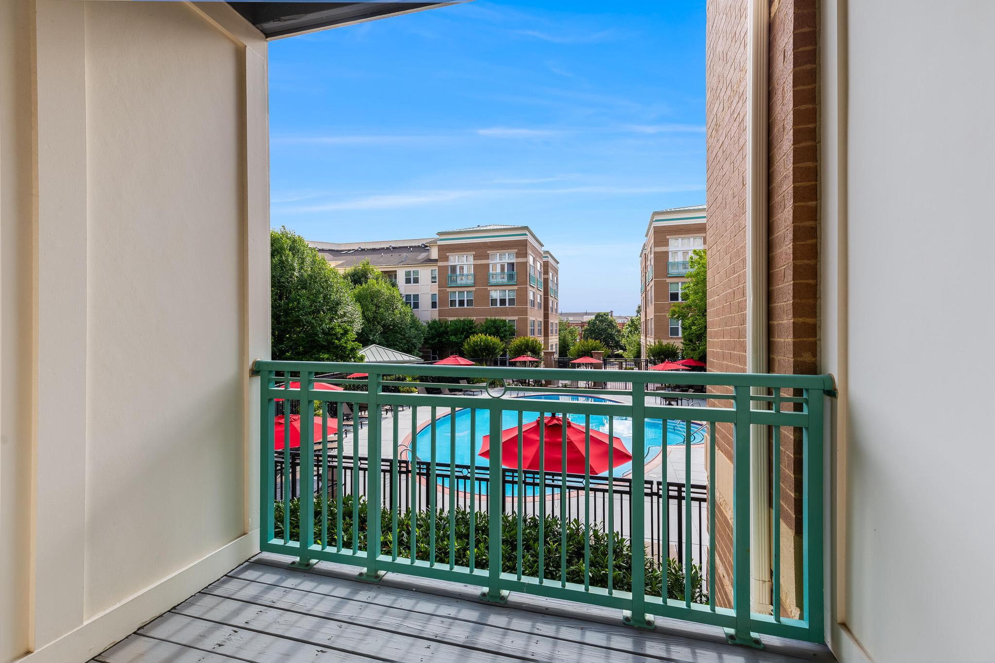  12000 Market Street, Reston, VA, 20190 - 物件實景