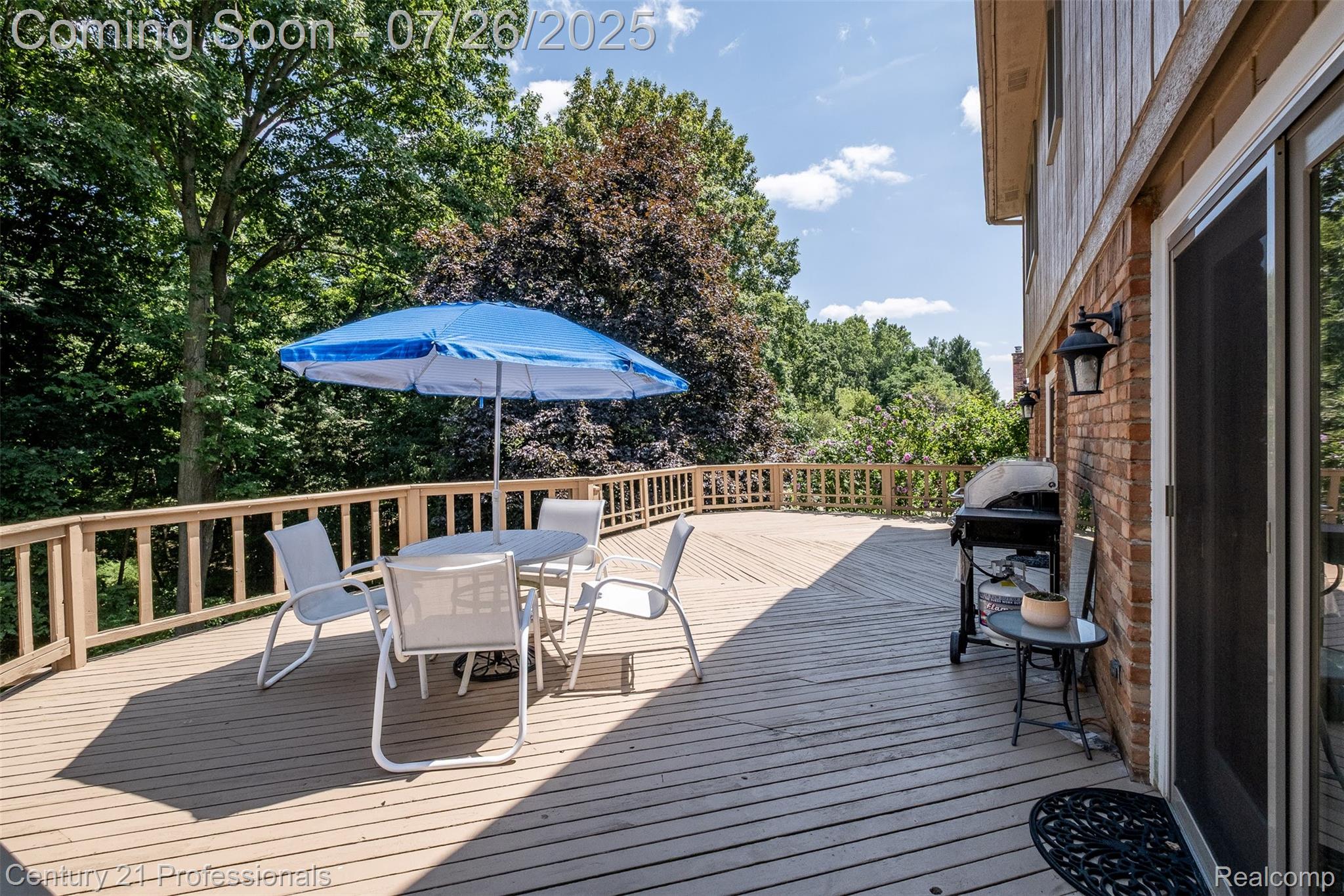 RochesterHills, Michigan, 48309, United States, 3 Bedrooms Bedrooms, ,4 BathroomsBathrooms,Residential,For Sale,1975031