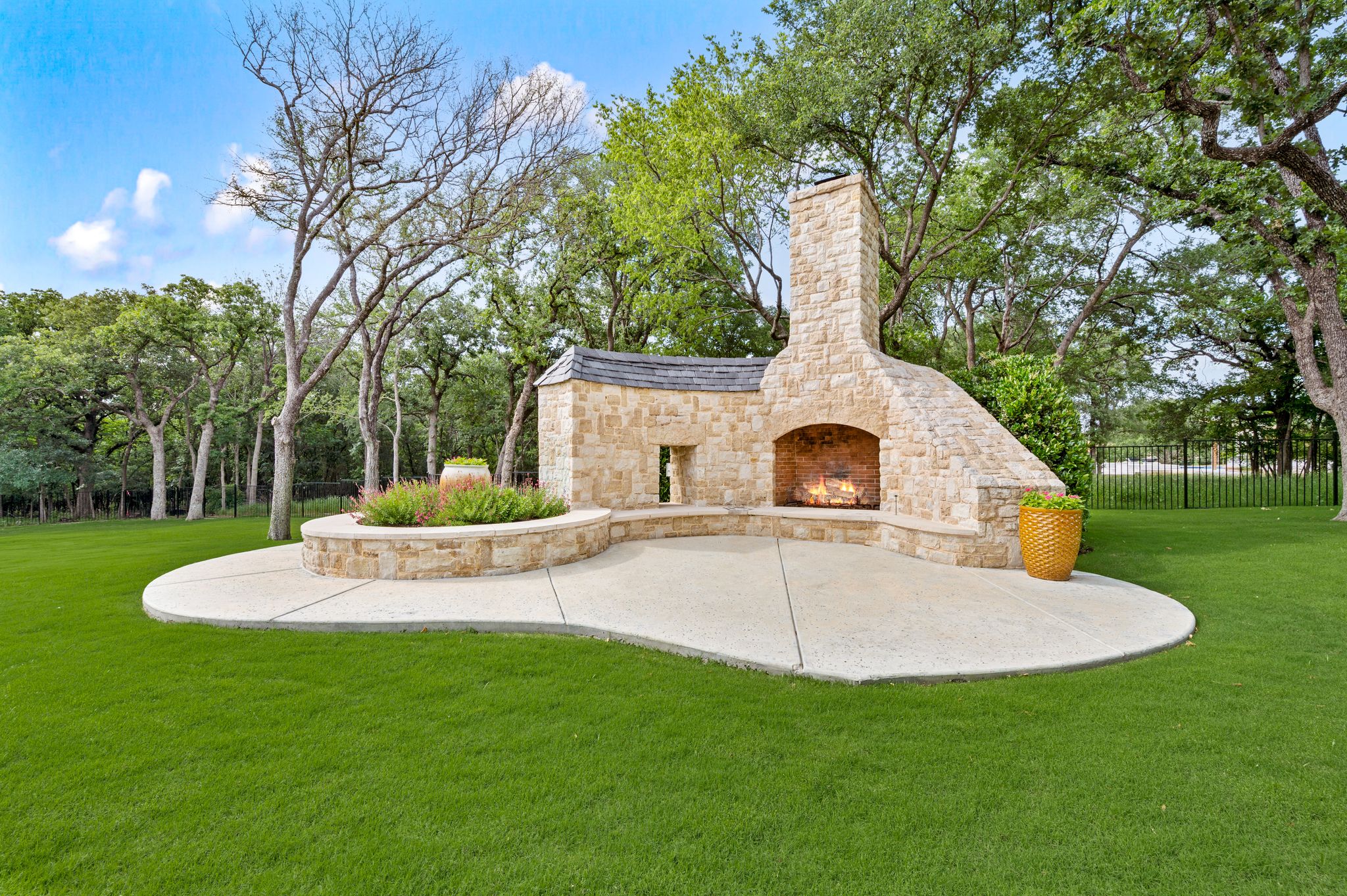  Majestic Estate in Exclusive Community of The Landing on Lake Grapevine - 物件實景