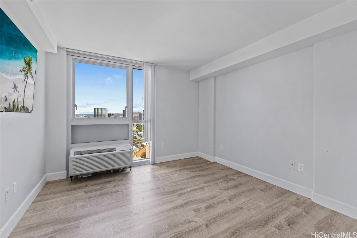 988 Halekauwila Street Unit 3304, Honolulu, Hawaii, 96814, United States, 3 Bedrooms Bedrooms, ,2 BathroomsBathrooms,Residential,For Sale,988 Halekauwila Street Unit 3304,1634686