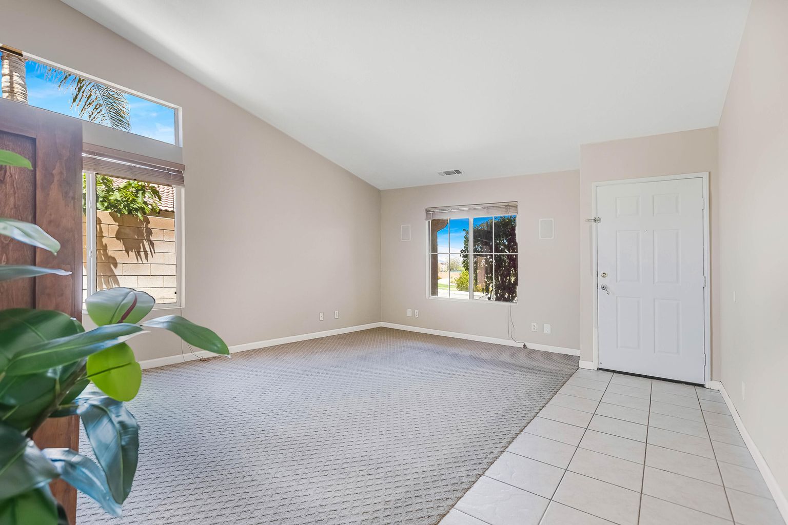 La Quinta, California, 92253, United States, 4 Bedrooms Bedrooms, ,2 BathroomsBathrooms,Residential,For Sale,1921262