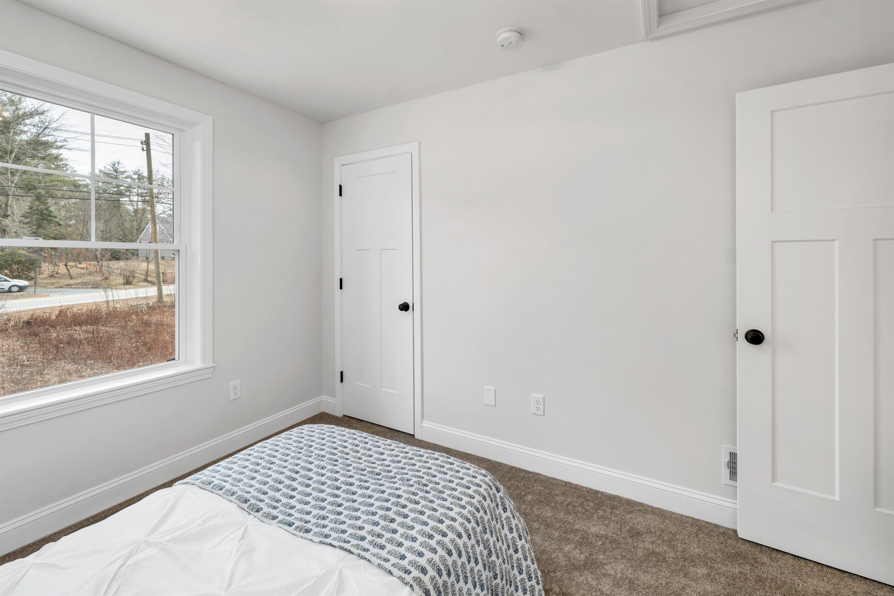Litchfield, New Hampshire, 03052, United States, 3 Bedrooms Bedrooms, ,2 BathroomsBathrooms,Residential,For Sale,1786449
