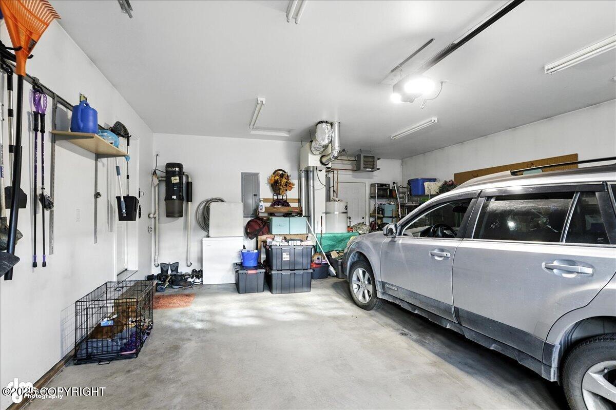 Eagle River, Alaska, 99577, United States, 3 Bedrooms Bedrooms, ,2 BathroomsBathrooms,Residential,For Sale,1936928
