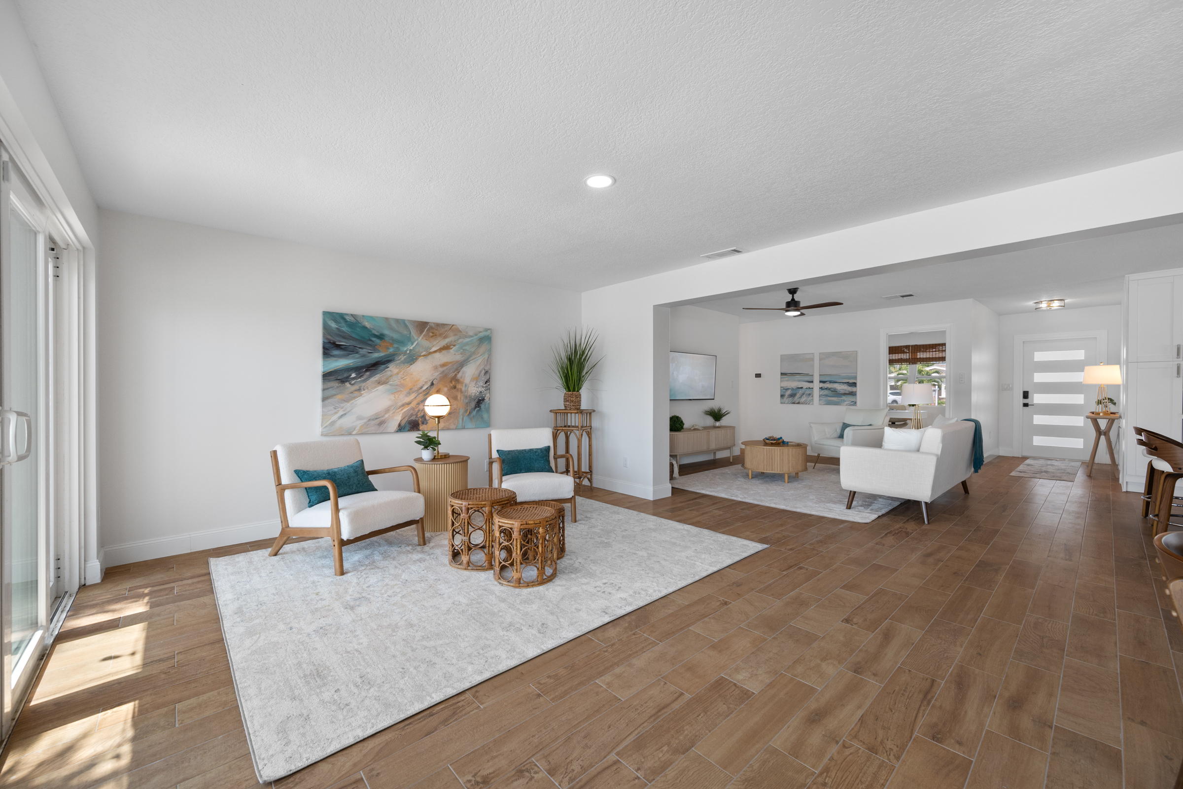St Petersburg, Florida, 33707, United States, 3 Bedrooms Bedrooms, ,2 BathroomsBathrooms,Residential,For Sale,2034838