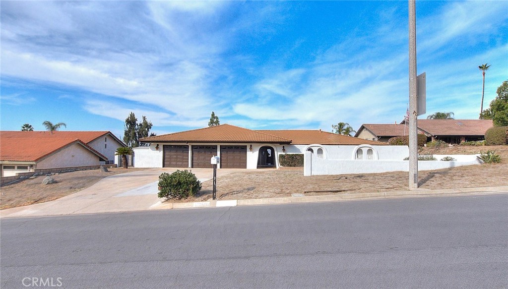 Riverside, California, 92506, United States, 3 Bedrooms Bedrooms, ,2 BathroomsBathrooms,Residential,For Sale,1981550