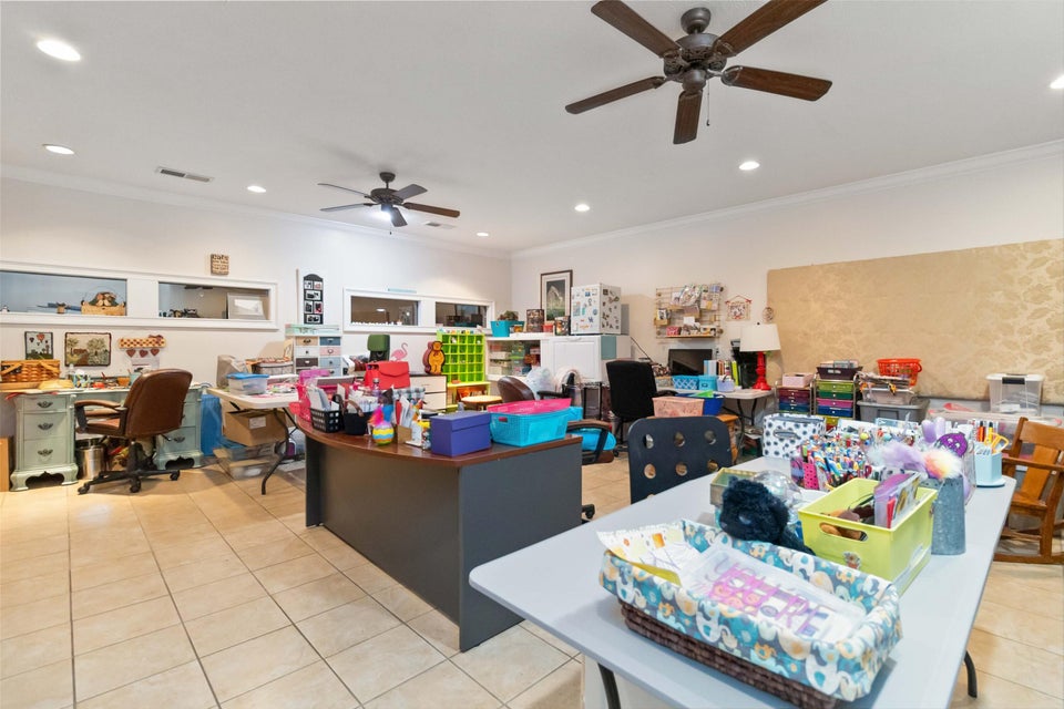 Somerset, Kentucky, 42503, United States, 6 Bedrooms Bedrooms, ,5 BathroomsBathrooms,Residential,For Sale,1835271
