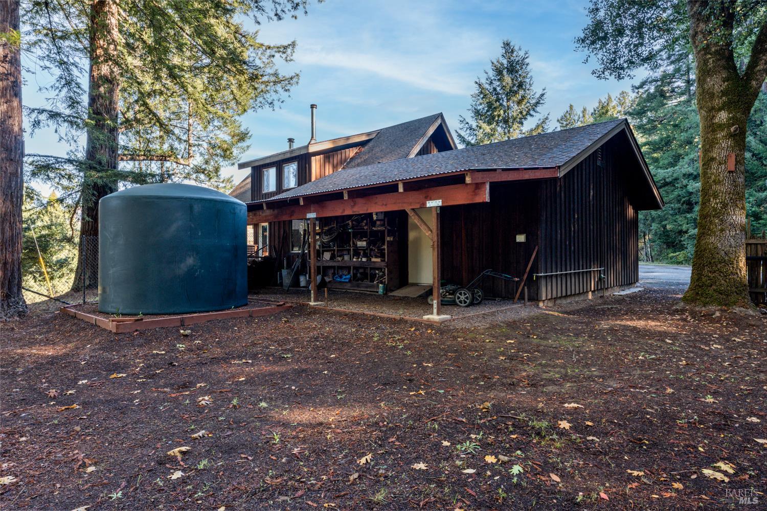 Philo, California, 95466, United States, 3 Bedrooms Bedrooms, ,3 BathroomsBathrooms,Residential,For Sale,1987364