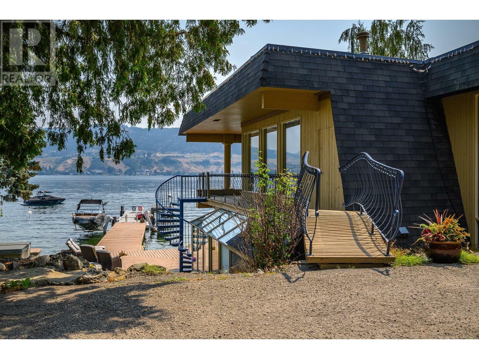VERNON, British Columbia, V1H 1C8, CA, 5 Bedrooms Bedrooms, ,3 BathroomsBathrooms,Residential,For Sale,1838241