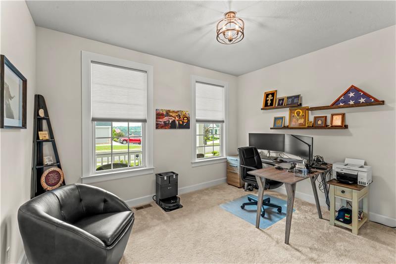 Canonsburg, Pennsylvania, 15317, United States, 3 Bedrooms Bedrooms, ,3 BathroomsBathrooms,Residential,For Sale,1895014