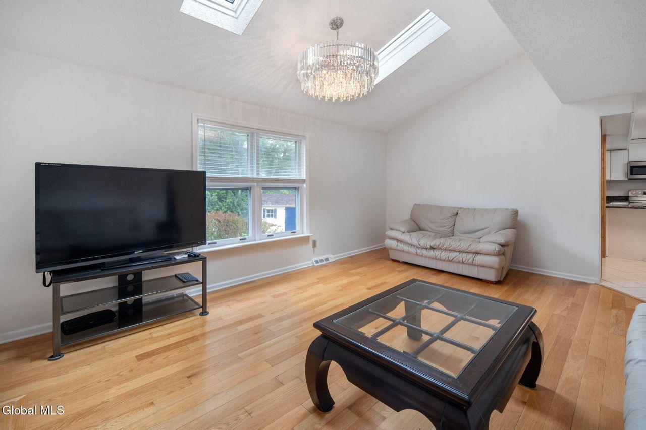 Guilderland, New York, 12303, United States, 4 Bedrooms Bedrooms, ,3 BathroomsBathrooms,Residential,For Sale,1891767