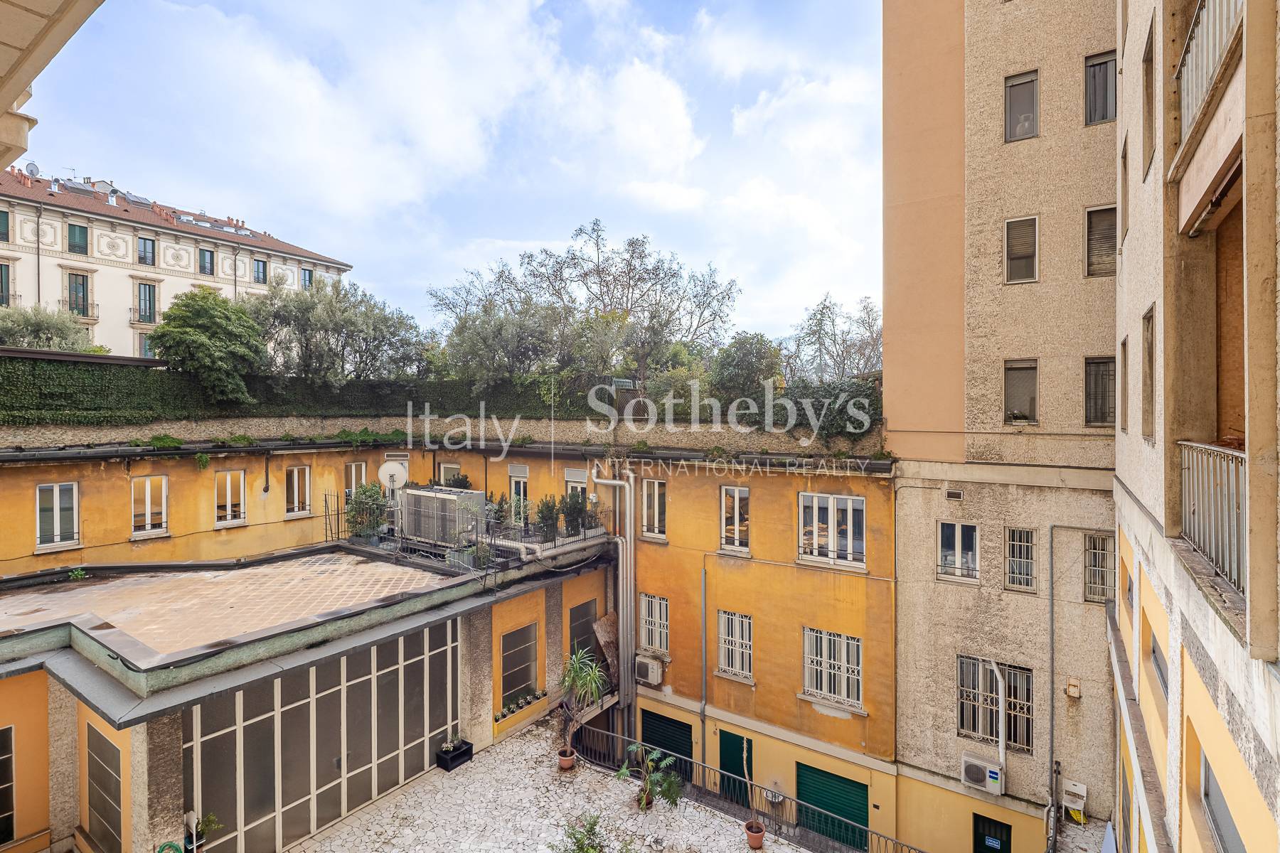  Prestigious property in the Porta Venezia District - 物件實景