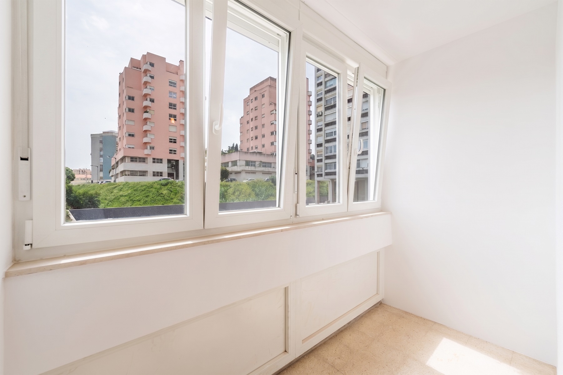  Flat, 3 bedrooms, for Sale - 物件實景