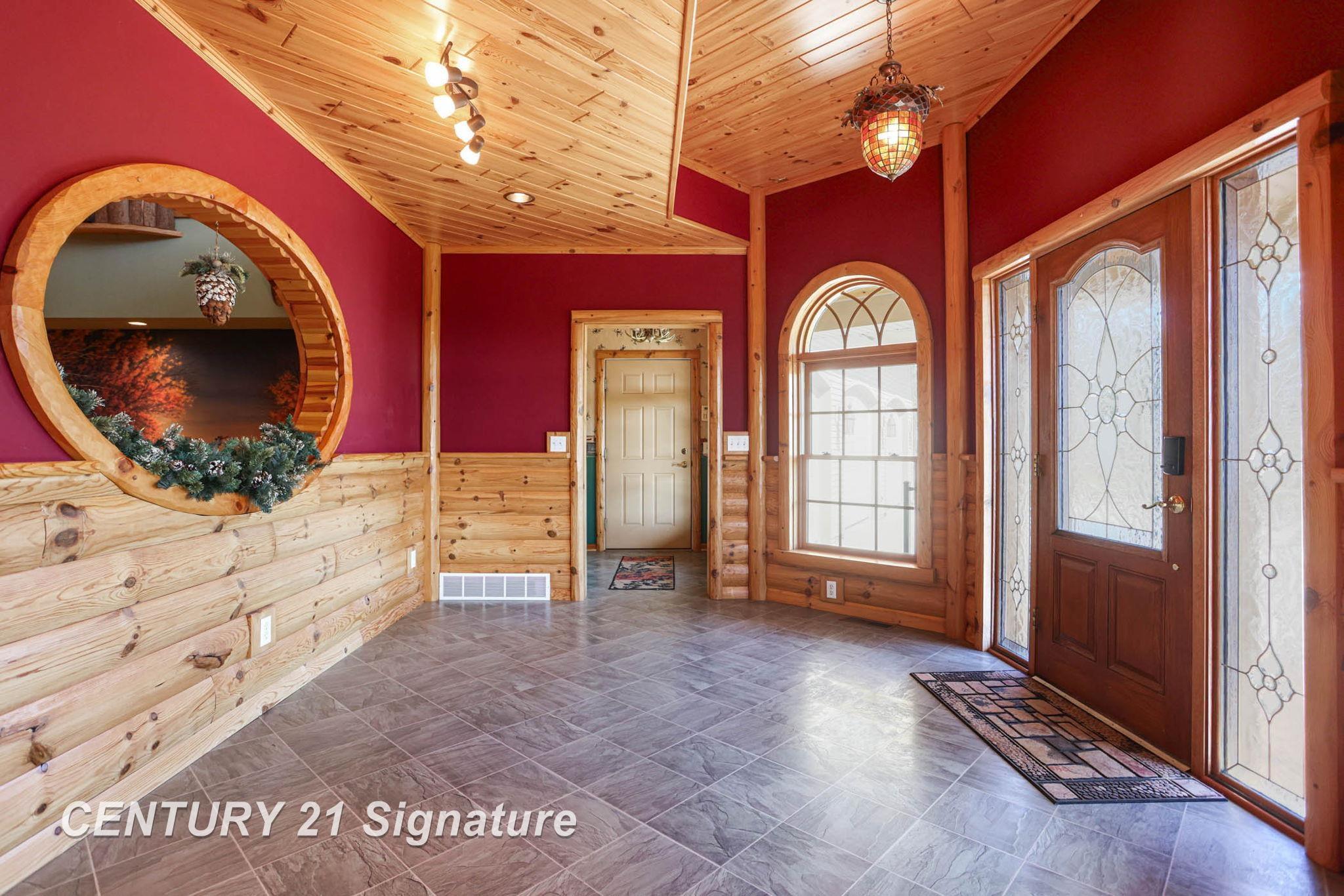 Hemlock, Michigan, 48626, United States, 6 Bedrooms Bedrooms, ,5 BathroomsBathrooms,Residential,For Sale,1984080