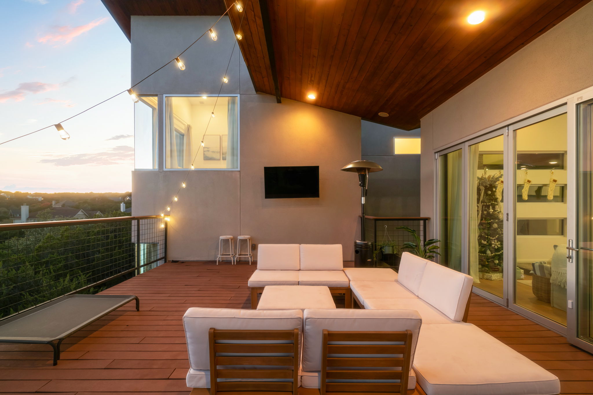  Modern Canyon Retreat Designed for Sunset Living - 物件實景