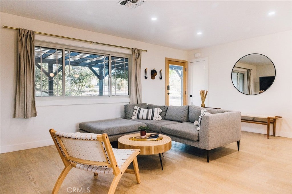 Yucca Valley, California, 92284, United States, 3 Bedrooms Bedrooms, ,2 BathroomsBathrooms,Residential,For Sale,1981322