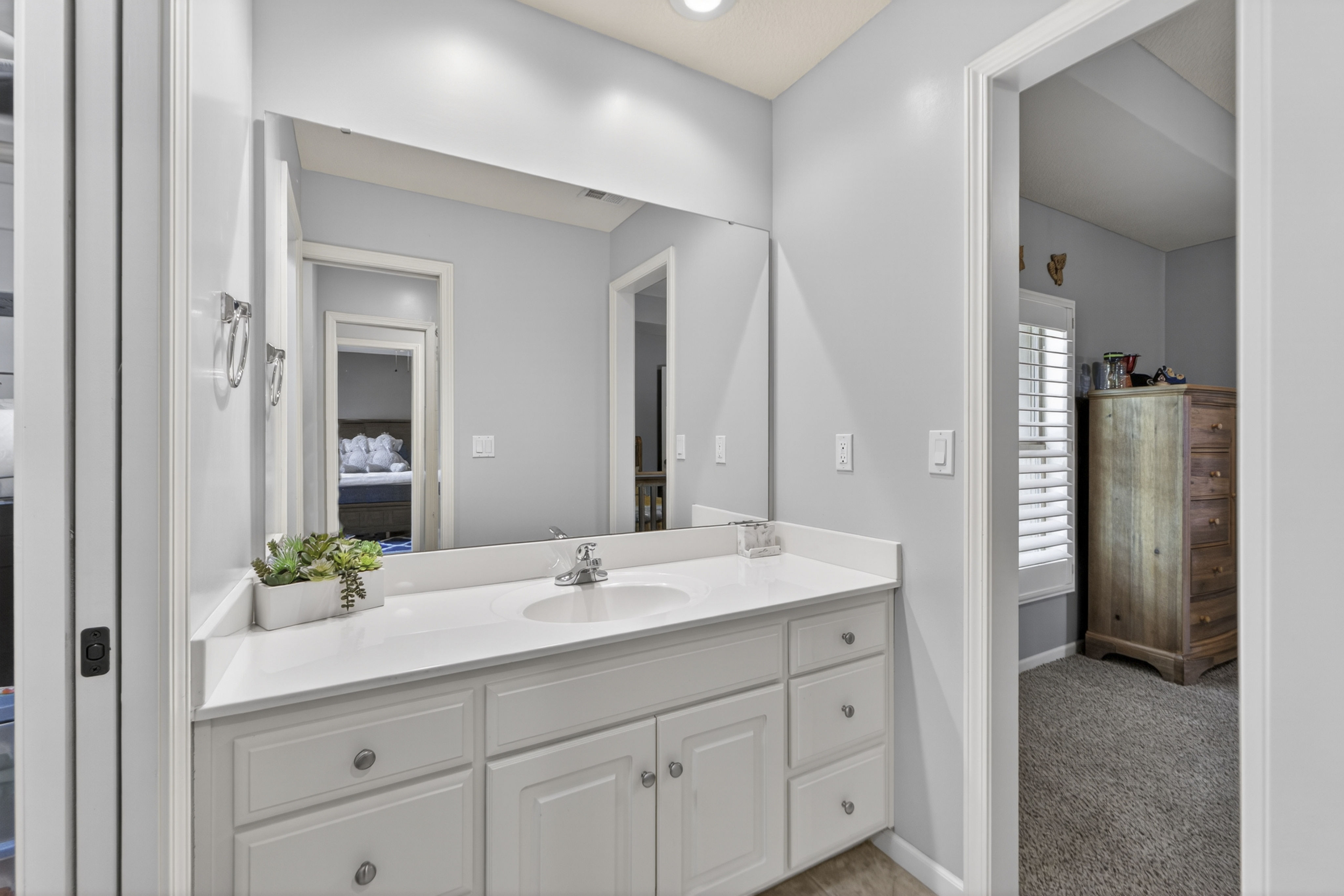  15933 Ballentine Street, Overland Park, KS 66221 - 物件實景