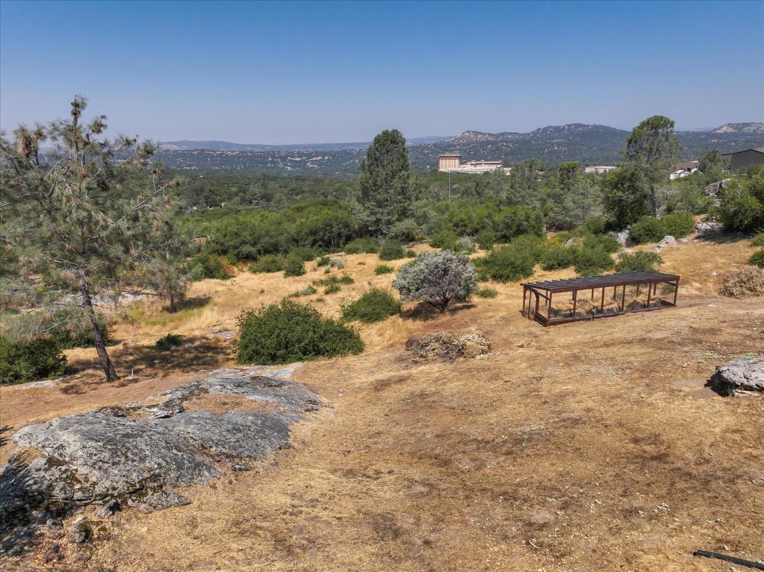Coarsegold, California, 93614, United States, 4 Bedrooms Bedrooms, ,3 BathroomsBathrooms,Residential,For Sale,1923436