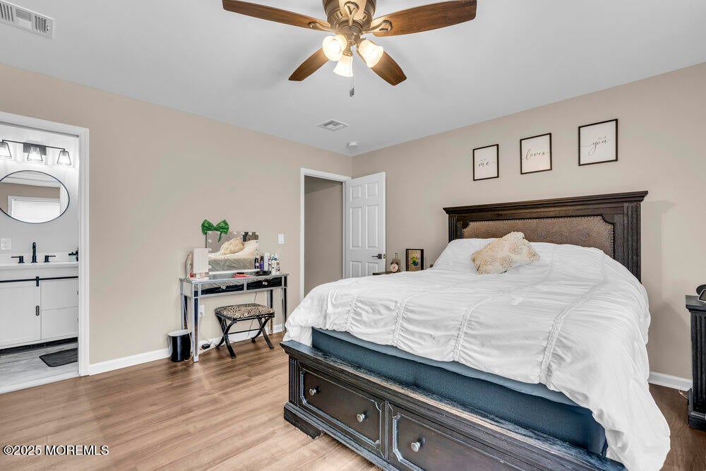 Howell, New Jersey, 07731, United States, 5 Bedrooms Bedrooms, ,4 BathroomsBathrooms,Residential,For Sale,1937473
