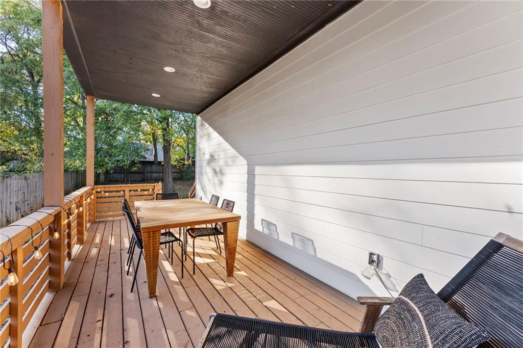 Atlanta, Georgia, 30317, United States, 5 Bedrooms Bedrooms, ,4 BathroomsBathrooms,Residential,For Sale,1989544