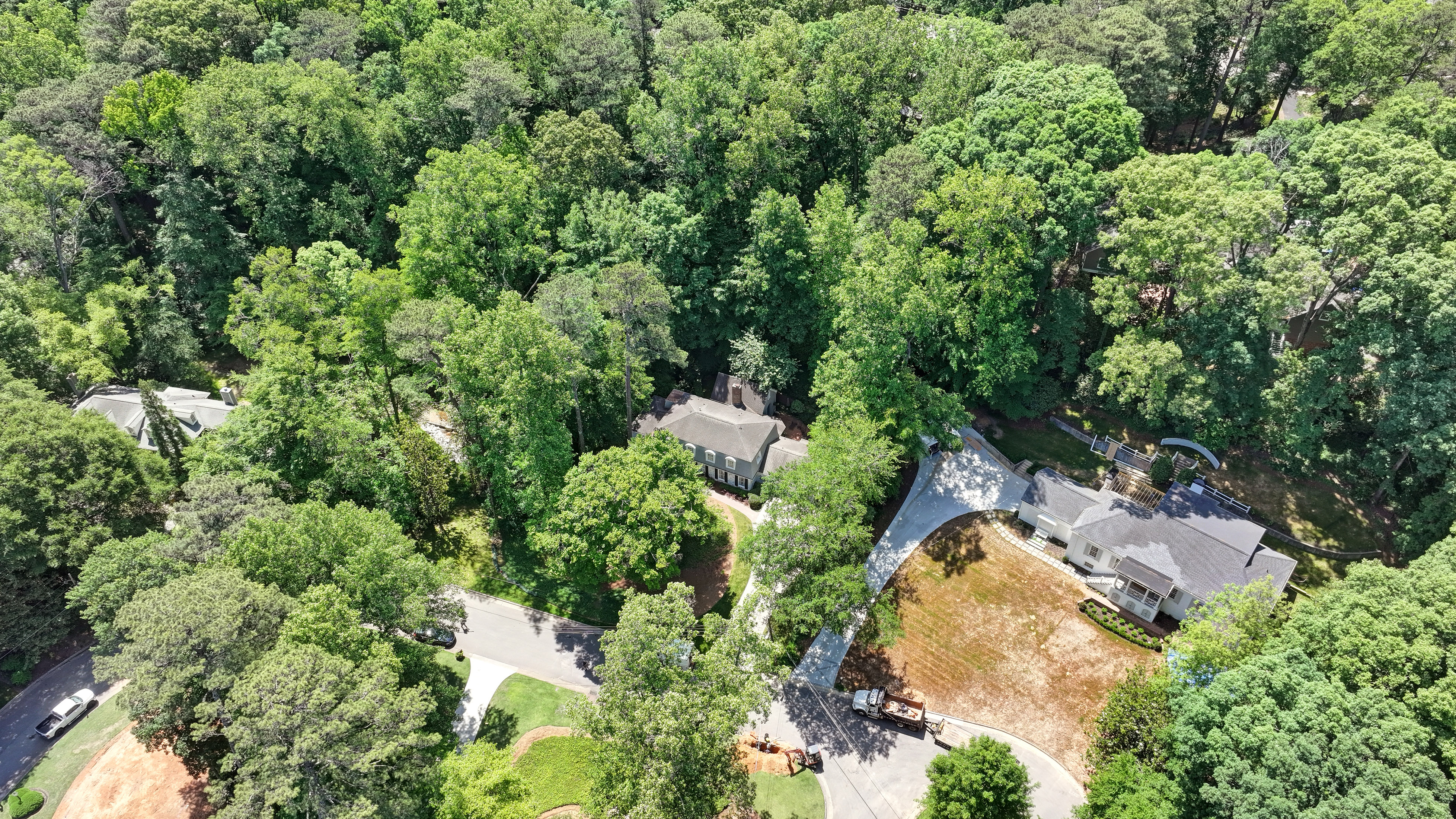  Timeless Dutch Colonial in Coveted Haynes Manor - 物件實景