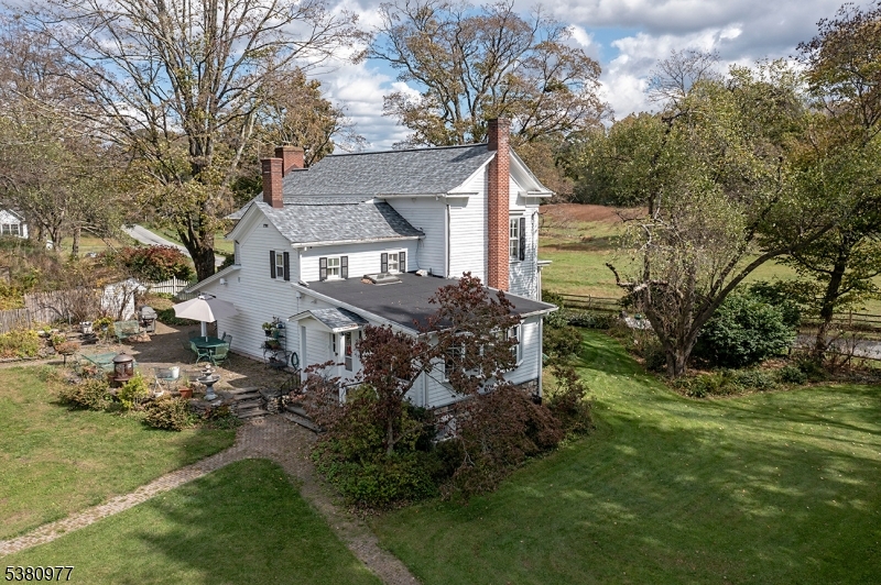 Andover Twp., New Jersey, 07860, United States, 4 Bedrooms Bedrooms, ,3 BathroomsBathrooms,Residential,For Sale,1941972