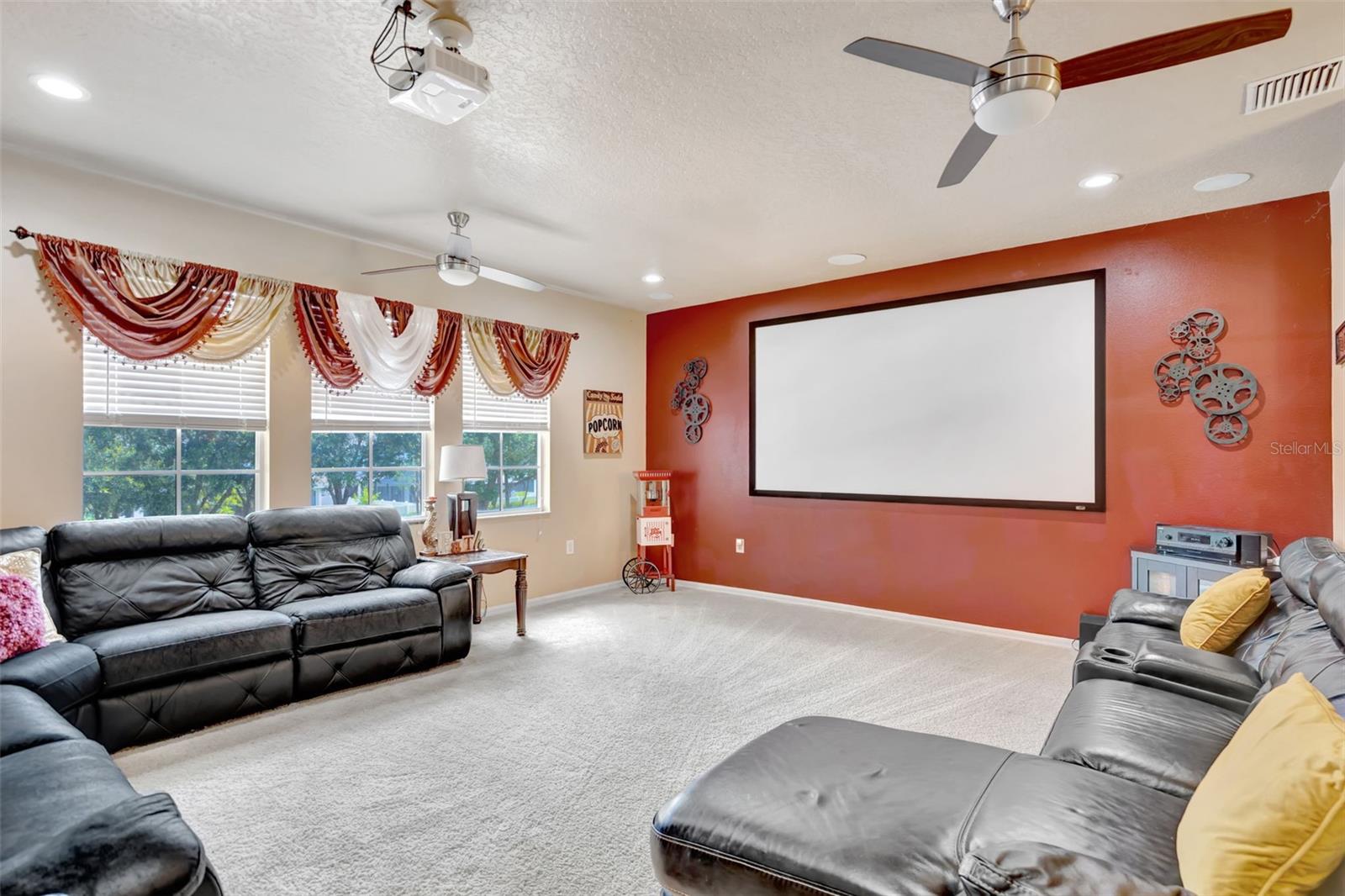 WESLEY CHAPEL, Florida, 33545, United States, 5 Bedrooms Bedrooms, ,3 BathroomsBathrooms,Residential,For Sale,1981235