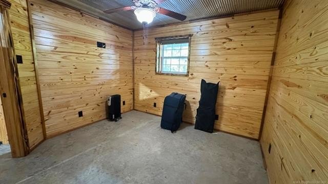 Hodgen, Oklahoma, 74939, United States, 4 Bedrooms Bedrooms, ,3 BathroomsBathrooms,Residential,For Sale,1979733