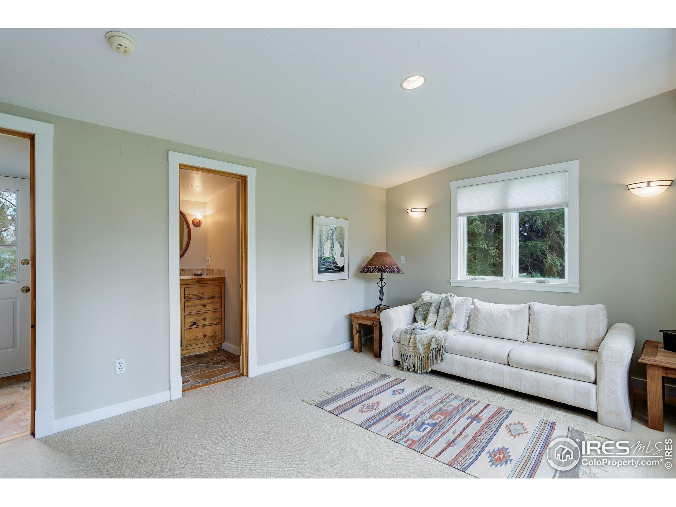Boulder, Colorado, 80301, United States, 3 Bedrooms Bedrooms, ,1 BathroomBathrooms,Residential,For Sale,1925379