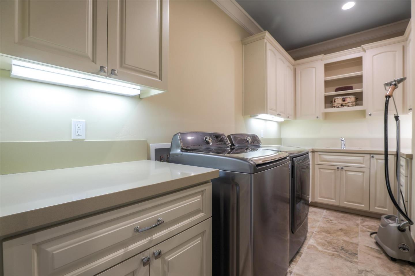 San Jose, California, 95126, United States, 4 Bedrooms Bedrooms, ,6 BathroomsBathrooms,Residential,For Sale,1987802