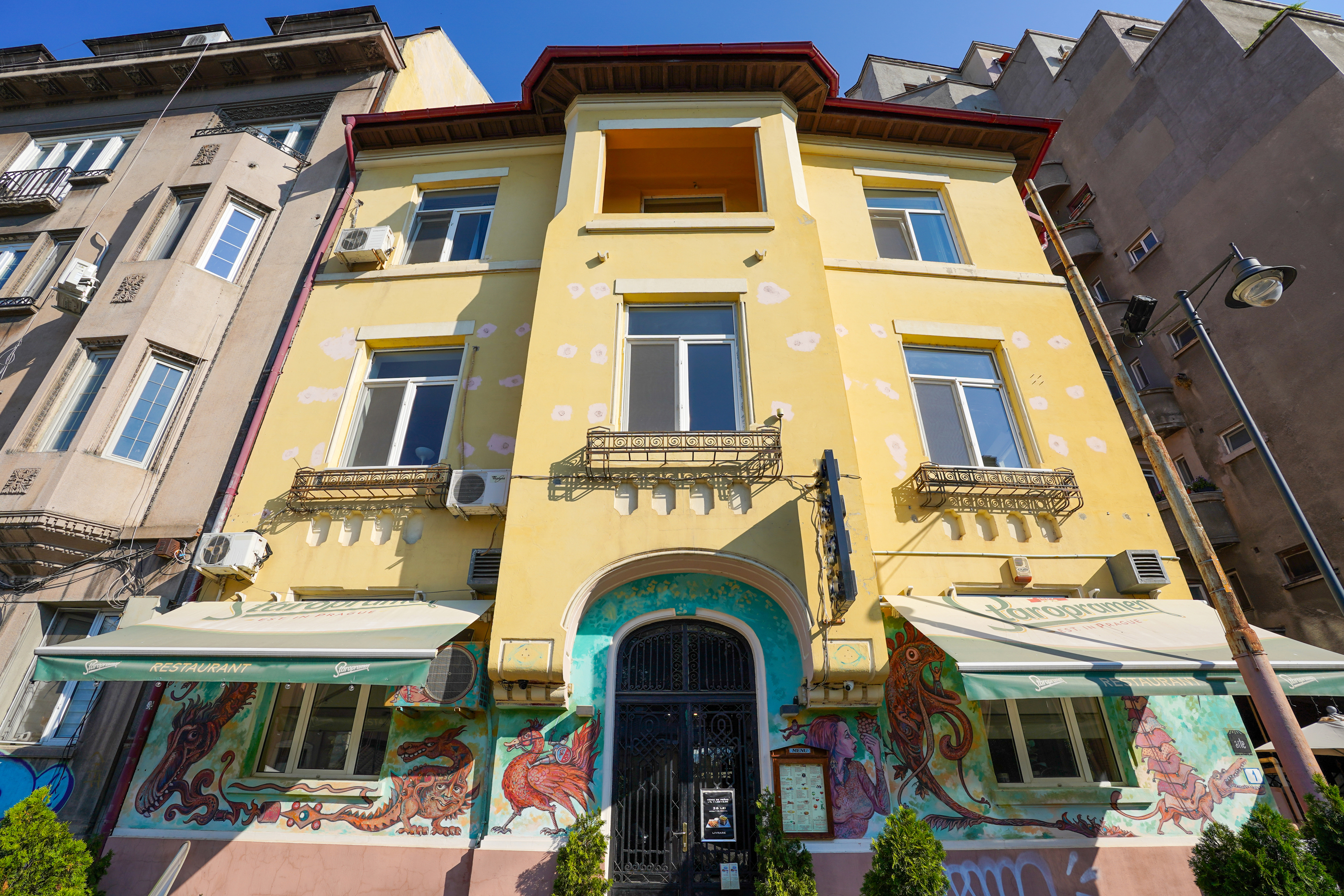  Versatile Historic Building Near Gradina Icoanei Park, Bucharest - 物件實景