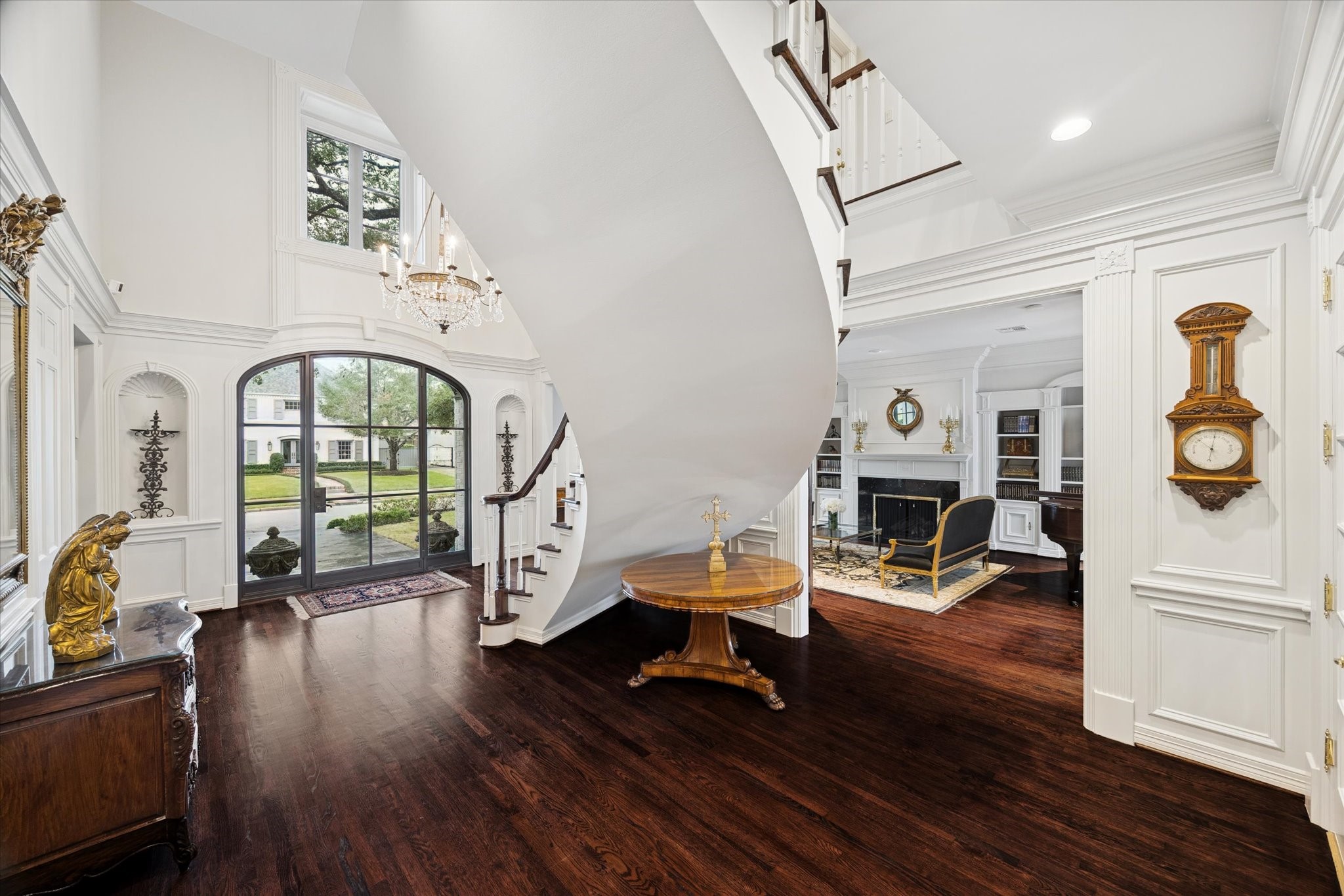  2249 Pelham Drive - 物件實景