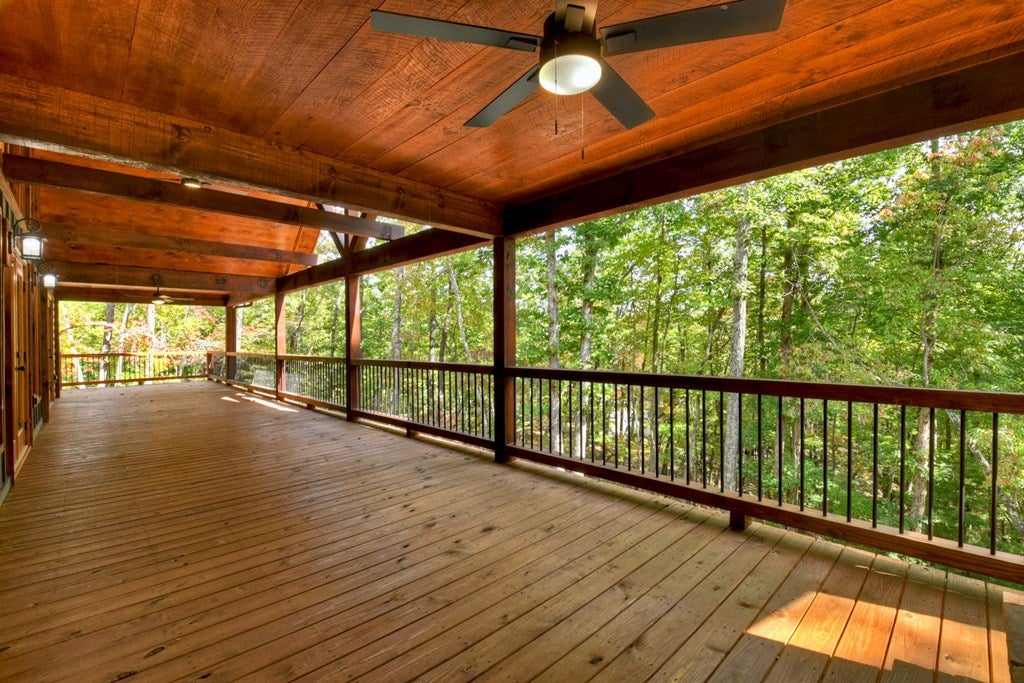 Mineral Bluff, Georgia, 30559, United States, 4 Bedrooms Bedrooms, ,3 BathroomsBathrooms,Residential,For Sale,1953348