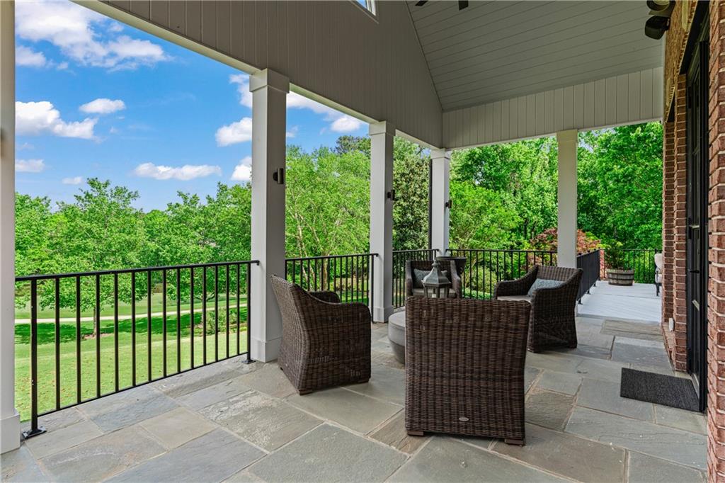 Suwanee, Georgia, 30024, United States, 5 Bedrooms Bedrooms, ,6 BathroomsBathrooms,Residential,For Sale,1822969