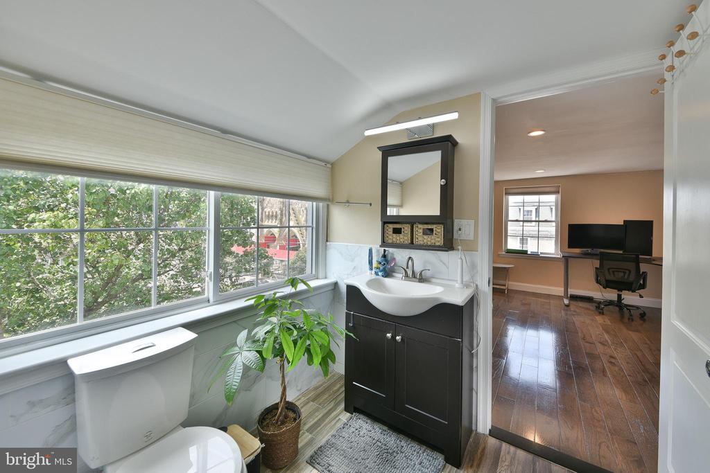 Philadelphia, Pennsylvania, 19104, United States, 3 Bedrooms Bedrooms, ,4 BathroomsBathrooms,Residential,For Sale,1905918