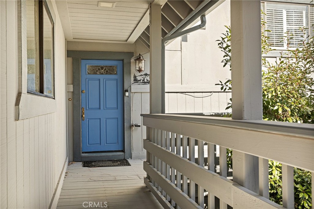 Lake Arrowhead, California, 92352, United States, 6 Bedrooms Bedrooms, ,5 BathroomsBathrooms,Residential,For Sale,1950962