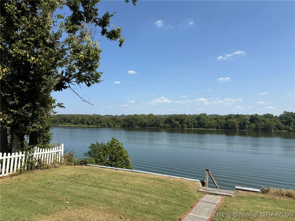 Jeffersonville, Indiana, 47130, United States, 3 Bedrooms Bedrooms, ,3 BathroomsBathrooms,Residential,For Sale,1951015