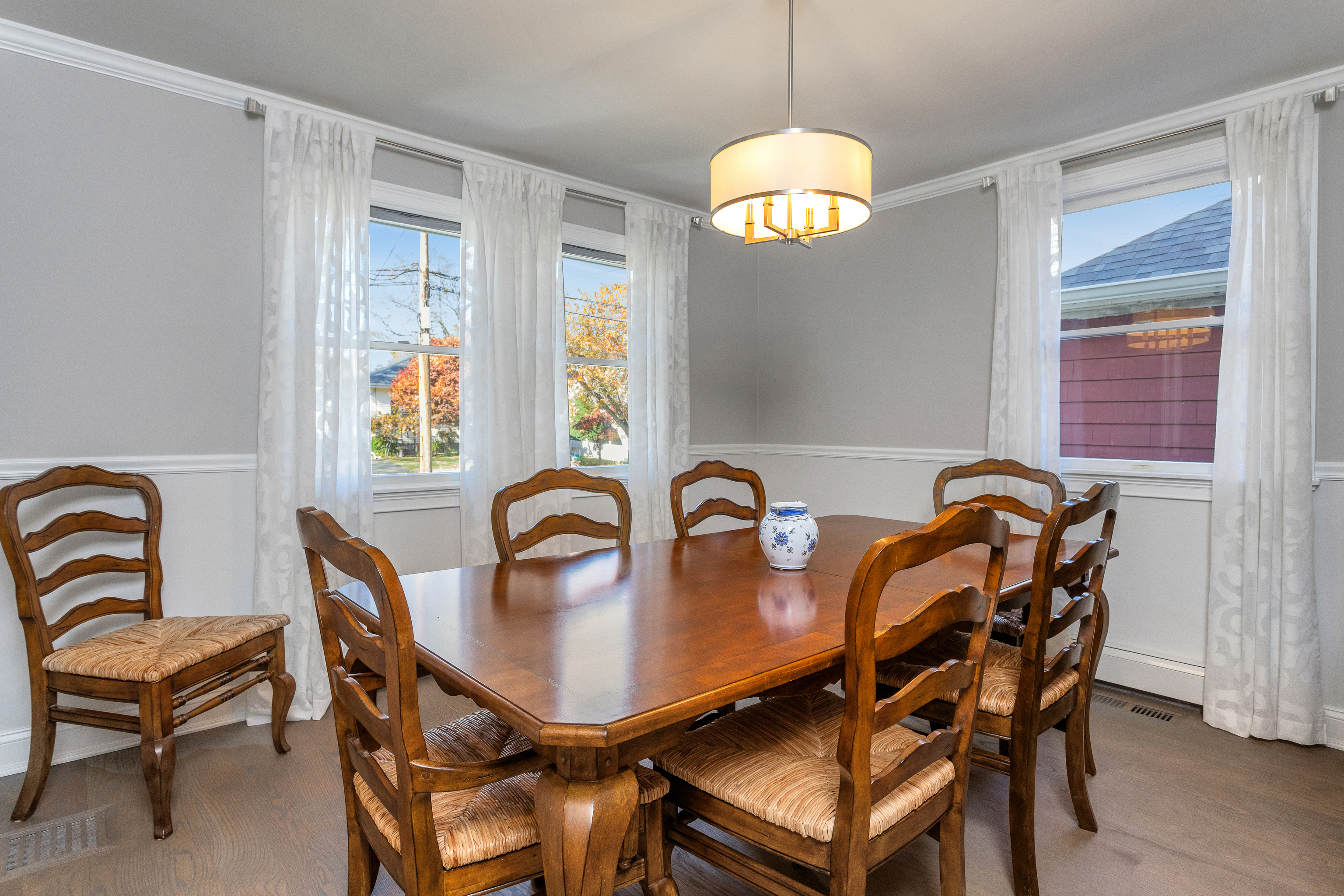 Stamford, Connecticut, 06905, United States, 2 Bedrooms Bedrooms, ,3 BathroomsBathrooms,Residential,For Sale,1987765