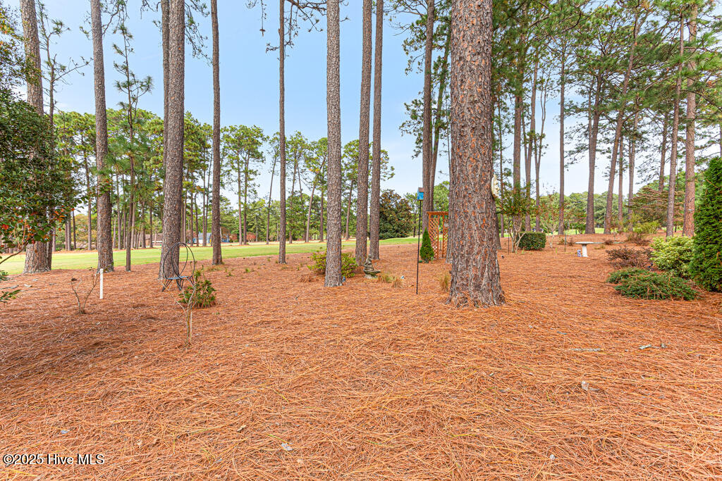 Pinehurst, North Carolina, 28374, United States, 2 Bedrooms Bedrooms, ,2 BathroomsBathrooms,Residential,For Sale,1984734