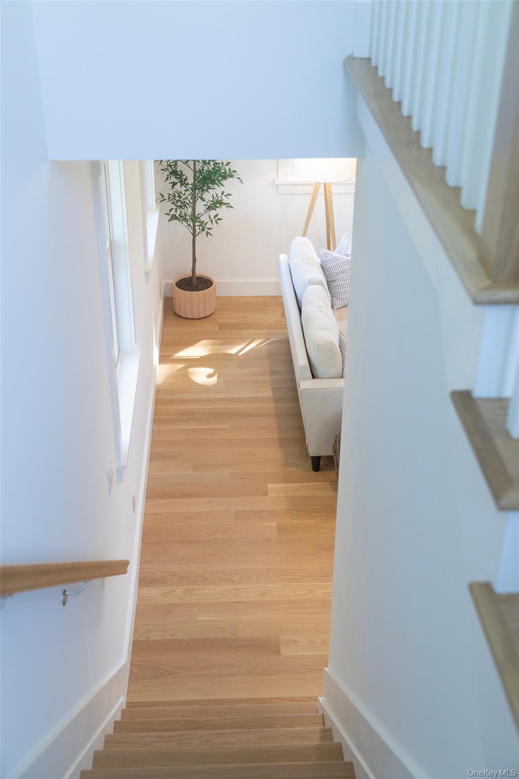 Greenport, New York, 11944, United States, 3 Bedrooms Bedrooms, ,3 BathroomsBathrooms,Residential,For Sale,1982379