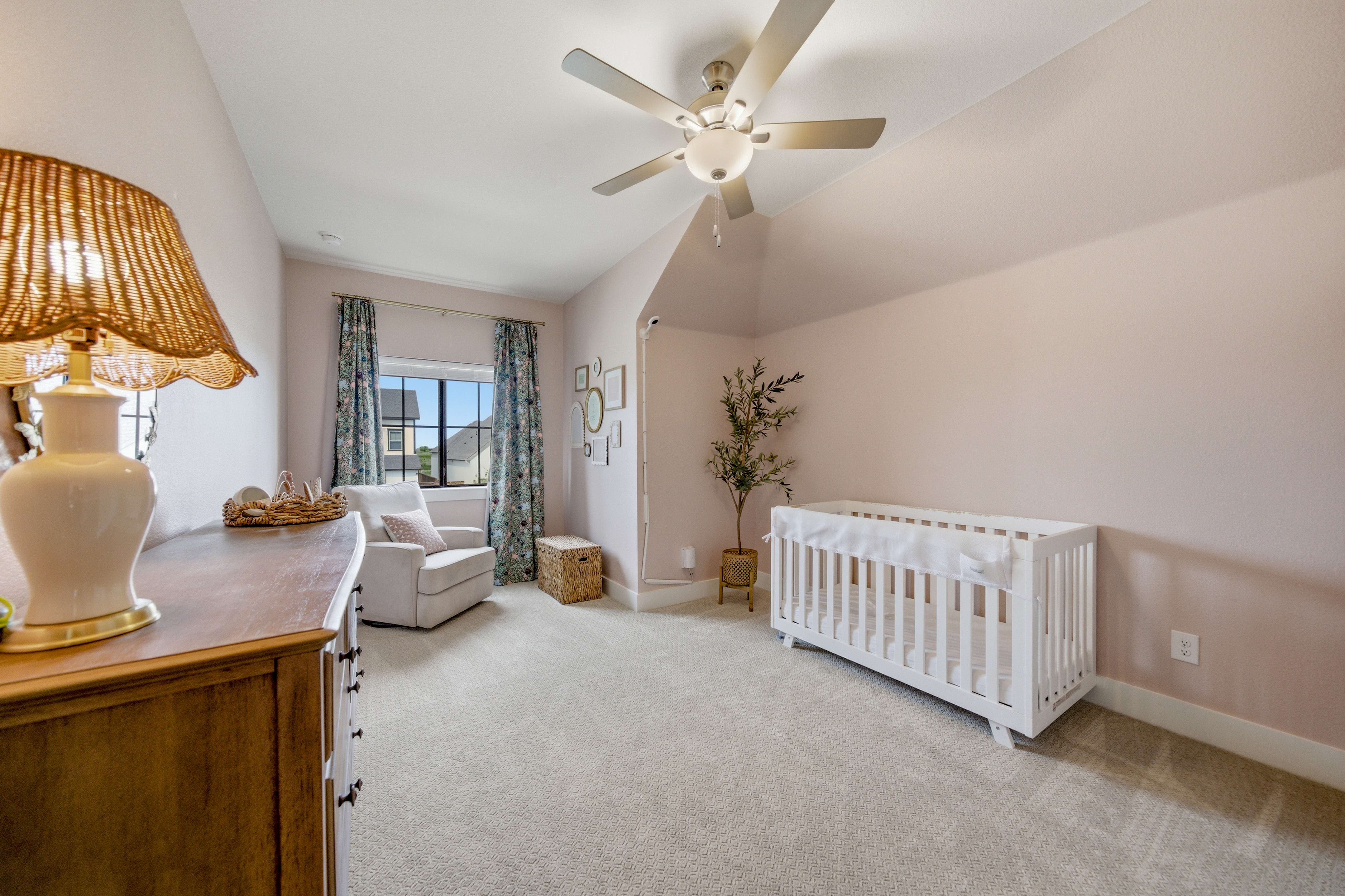  Move-in Ready 2025 Toll Brothers Home - 物件實景