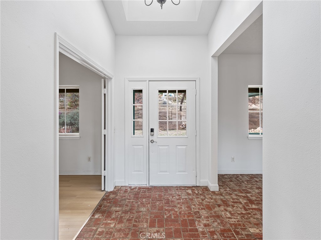 Hesperia, California, 92344, United States, 5 Bedrooms Bedrooms, ,3 BathroomsBathrooms,Residential,For Sale,1996826