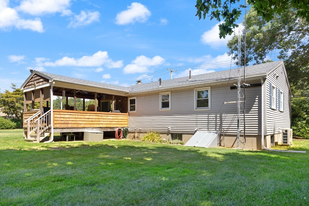 Mansfield, Massachusetts, 02048, United States, 3 Bedrooms Bedrooms, ,1 BathroomBathrooms,Residential,For Sale,1926255