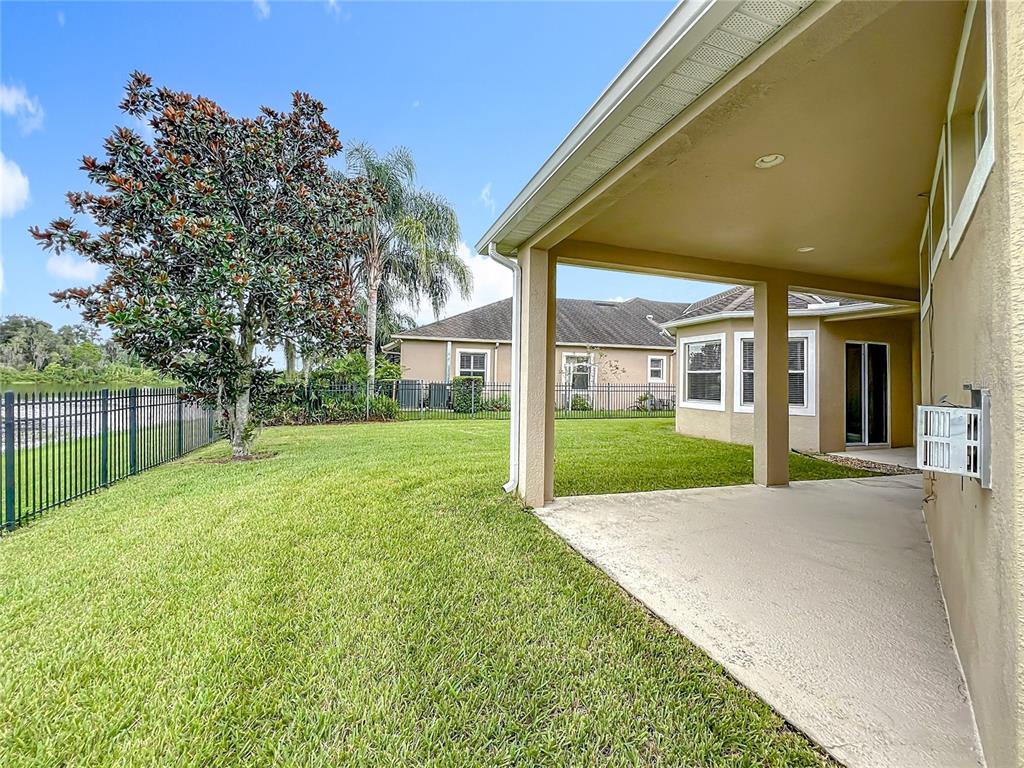 Orlando, Florida, 32829, United States, 4 Bedrooms Bedrooms, ,4 BathroomsBathrooms,Residential,For Sale,1913798