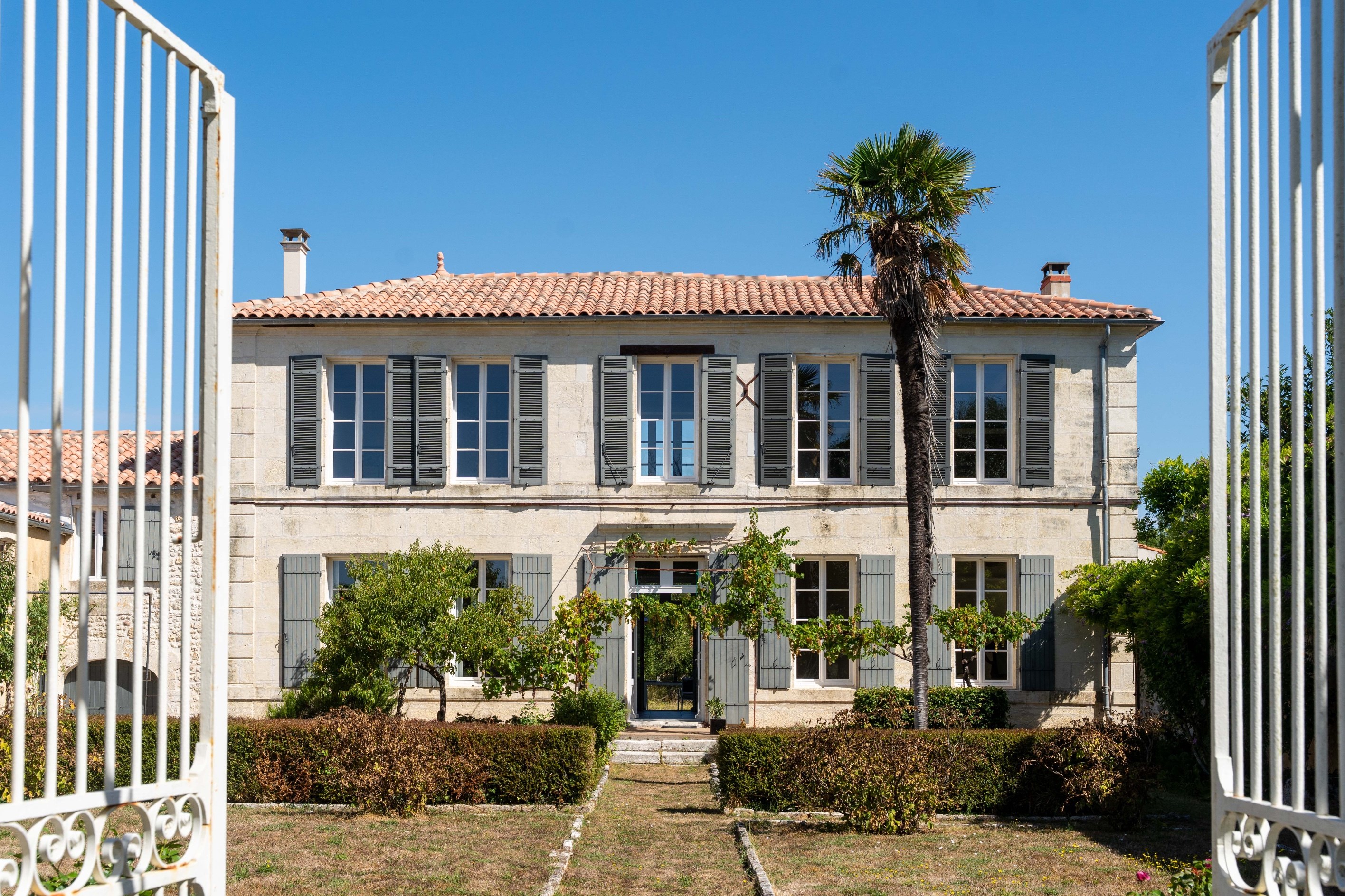  Character Property at the Confluence of the Charente and Boutonne Rivers - 物件實景