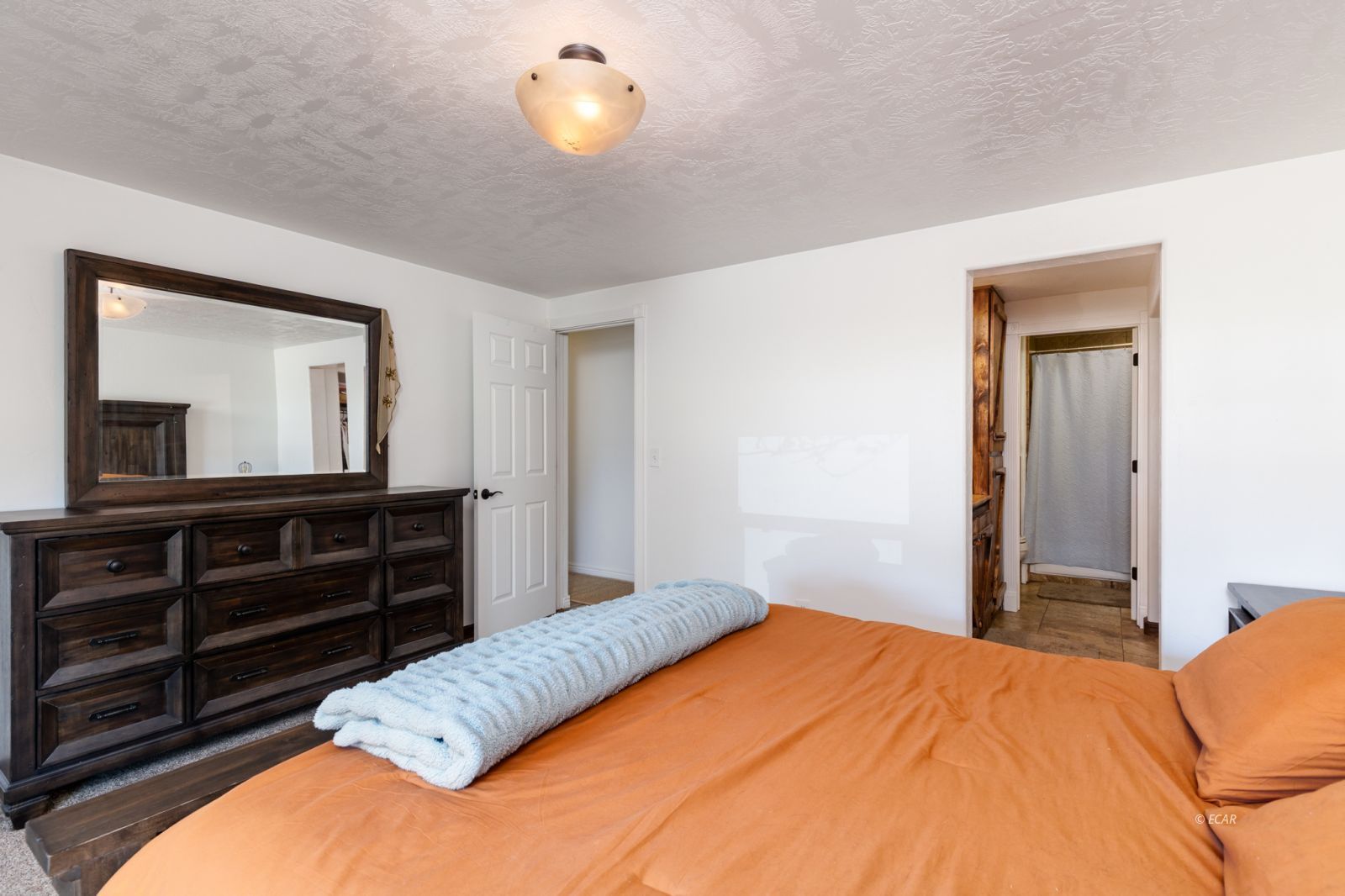 Lamoille, Nevada, 89828, United States, 4 Bedrooms Bedrooms, ,2 BathroomsBathrooms,Residential,For Sale,1897372