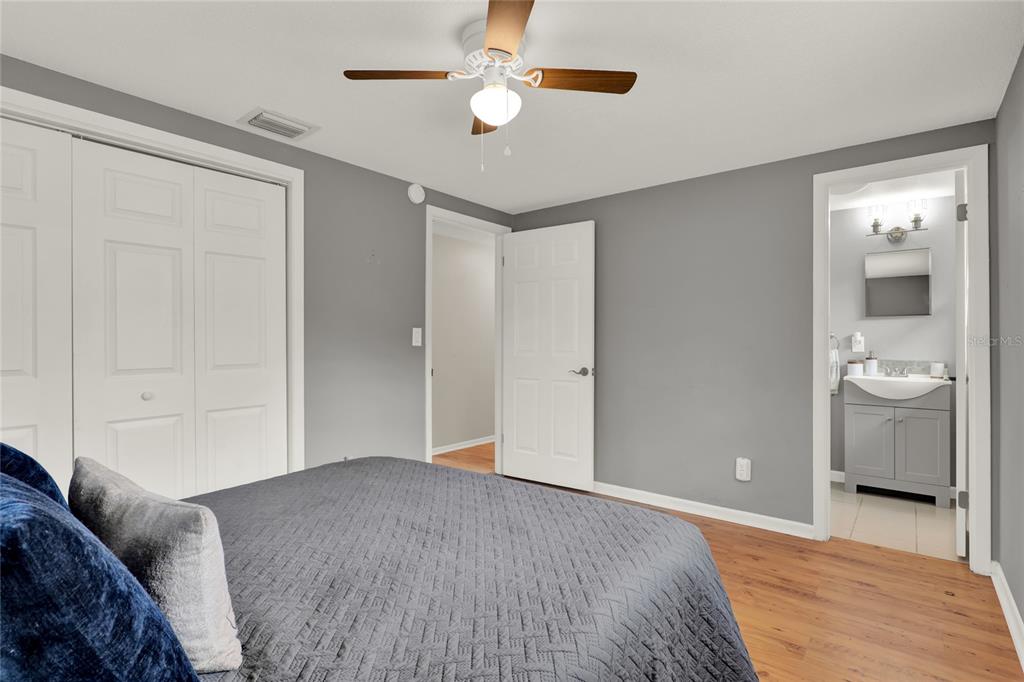 Apopka, Florida, 32712, United States, 4 Bedrooms Bedrooms, ,3 BathroomsBathrooms,Residential,For Sale,1901270