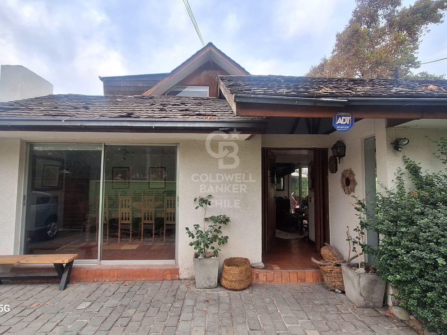 Las Condes, Chile, 5 Bedrooms Bedrooms, ,3 BathroomsBathrooms,Residential,For Sale,1821547