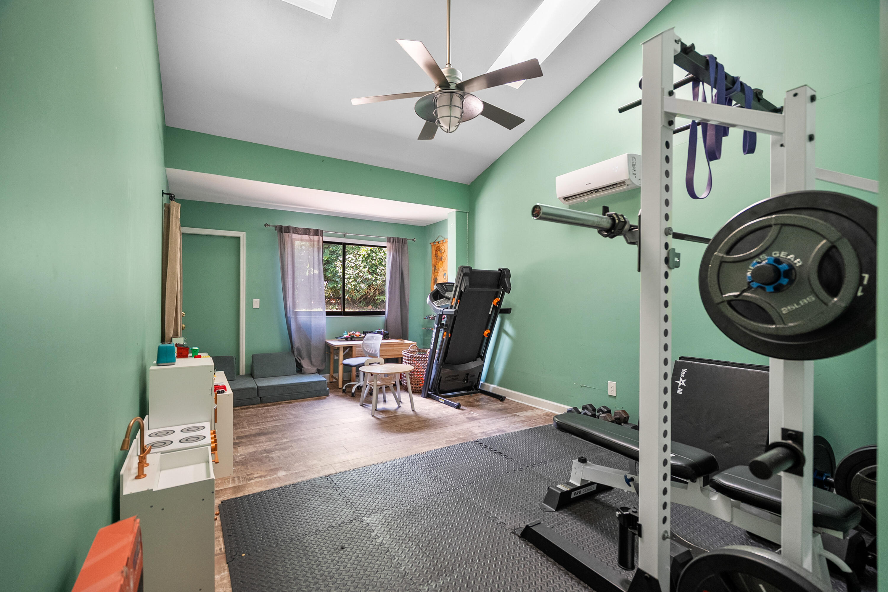 Hobe Sound, Florida, 33455, United States, 4 Bedrooms Bedrooms, ,2 BathroomsBathrooms,Residential,For Sale,1949192