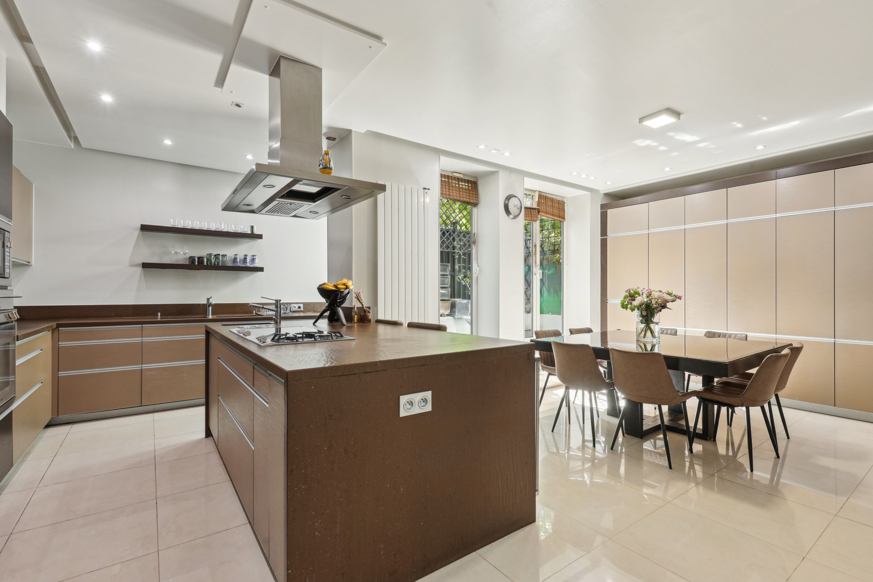  Private Mansion in Neuilly sur Seine with rooftop - 6 bedrooms - - 物件實景